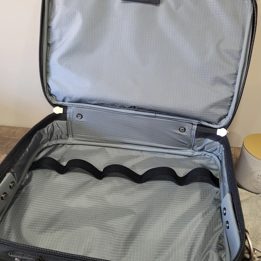 Samsonite Black Unisex Bag